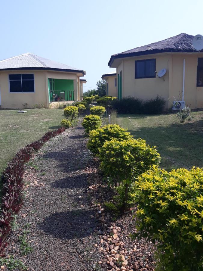 Abuesi Beach Resort Sekondi-Takoradi Bagian luar foto