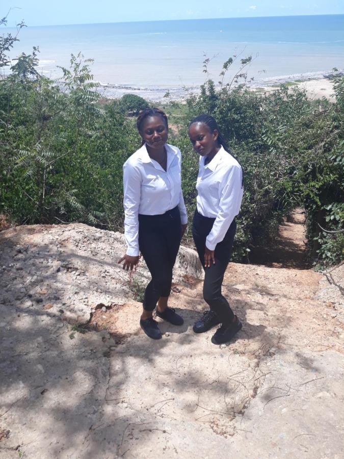 Abuesi Beach Resort Sekondi-Takoradi Bagian luar foto